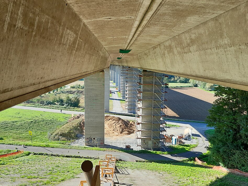 Brückenunterbau mit mehreren Brückenpfeilern