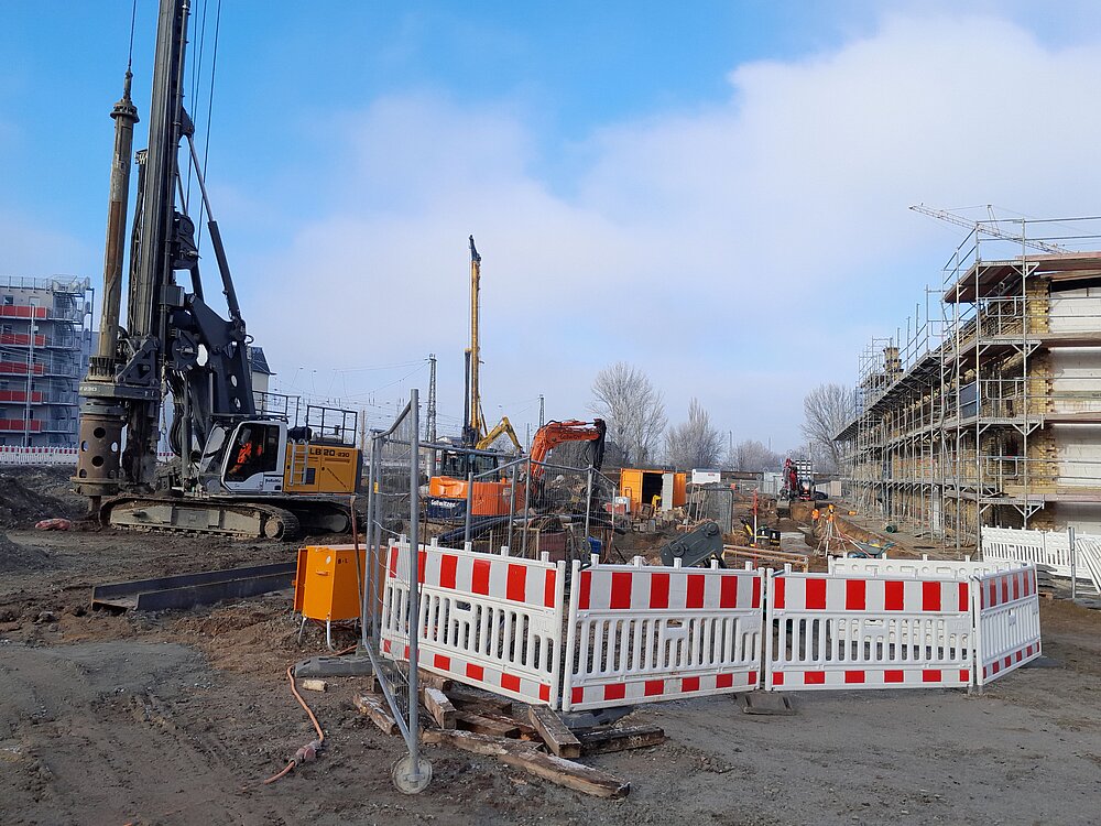 Polizeiinspektion Magdeburg Baugrube Haus B Bild